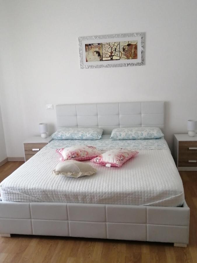 Due Magnolie Hotel Монцамбано Екстериор снимка